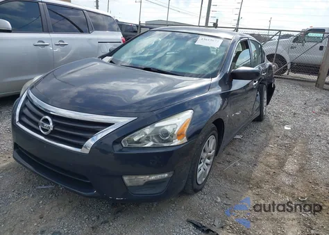 2013 Nissan Altima 2.5 S z USA, uszkodzony, nr VIN 1N4AL3AP9DC244250